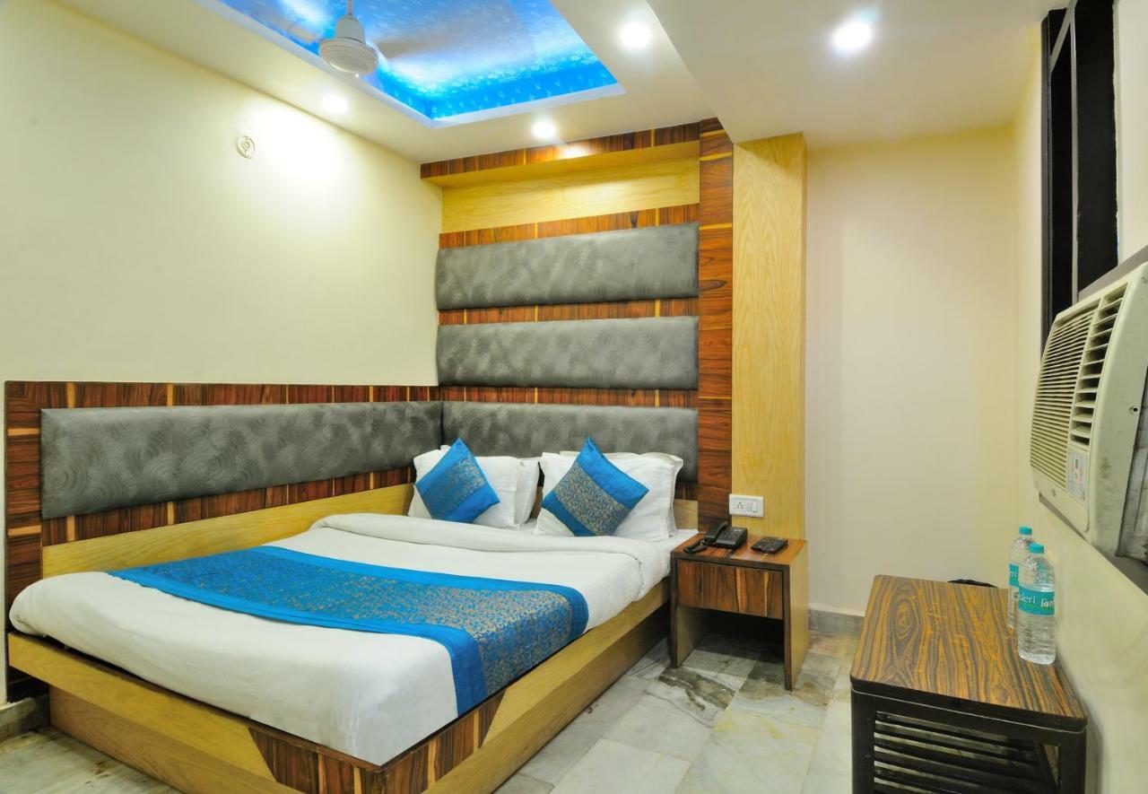 Hotel Lahorimal Deluxe Νέο Δελχί Εξωτερικό φωτογραφία